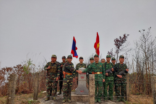 Điện Biên: Phối hợp tuần tra trên tuyến biên giới Việt Nam-Lào