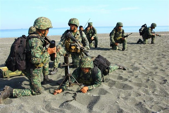 Hơn 3.000 binh sỹ Philippines và Mỹ tham gia diễn tập bắn đạn thật