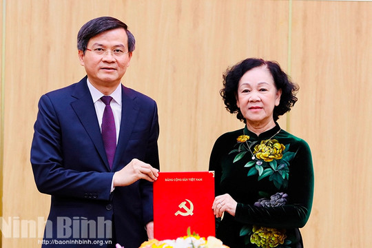 Bộ Chính trị điều động, chỉ định tân Bí thư Tỉnh ủy Ninh Bình