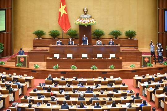 Thông cáo báo chí số 01 Kỳ họp thứ 5, Quốc hội khóa XV