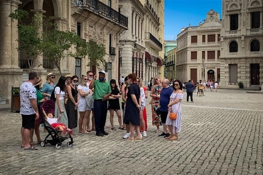 Lượng du khách nước ngoài đến Cuba tăng cao trong 4 tháng đầu năm
