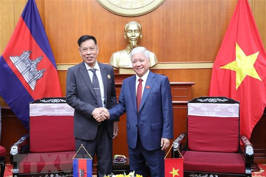 Tiếp tục xây dựng quan hệ đoàn kết, hữu nghị Việt Nam-Campuchia