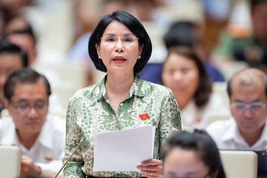 Cần ban hành ngay quy định về tiền lương, phụ cấp đối với cán bộ y tế cơ sở