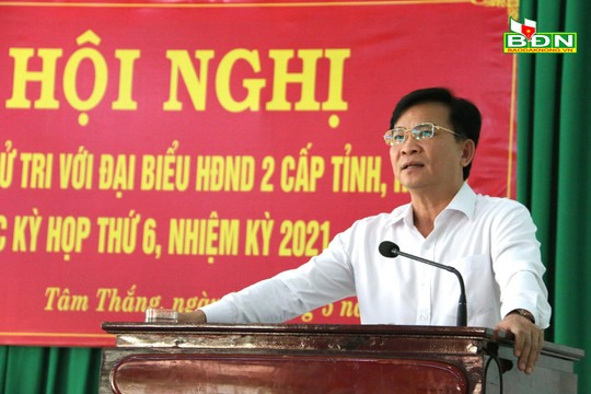 Đồng chí Hồ Văn Mười tiếp xúc cử tri tại huyện Cư Jút