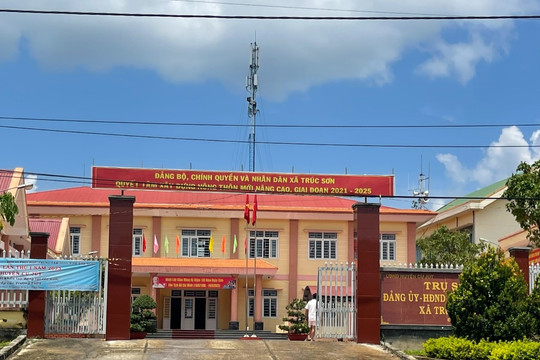 Đắk Nông: Bí thư, chủ tịch xã Trúc Sơn bị kỷ luật vì để dân làm đường trái phép