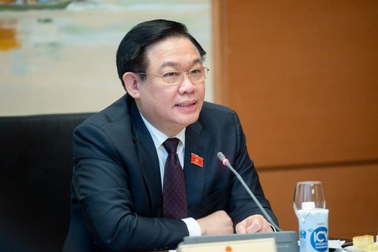 Chủ tịch Quốc hội: 'Bây giờ nhoằng cái lại chuyển đổi mục đích sử dụng đất'