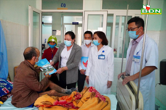 Báo chí đồng hành tuyên truyền về chính sách BHXH