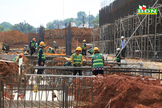 Hành động quyết liệt để vốn đầu tư không ùn tắc