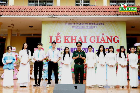 Trường THPT Nguyễn Du (Đắk Mil) đổi mới dạy và học theo hướng phát triển năng lực học sinh