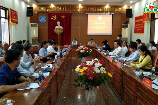Đồng chí Điểu Xuân Hùng chủ trì Hội nghị Giao ban công tác Mặt trận quý III