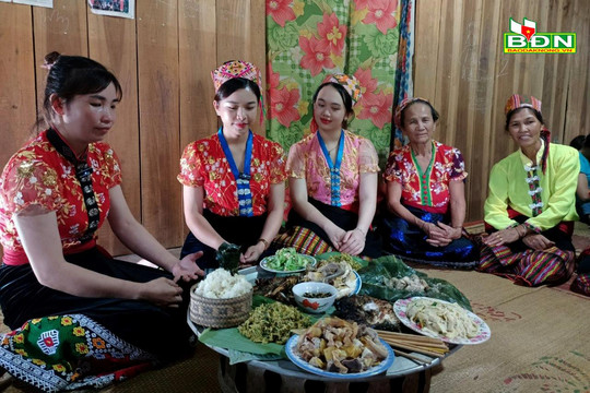 "Lời chào" và "mâm cỗ" của người Đắk Nông