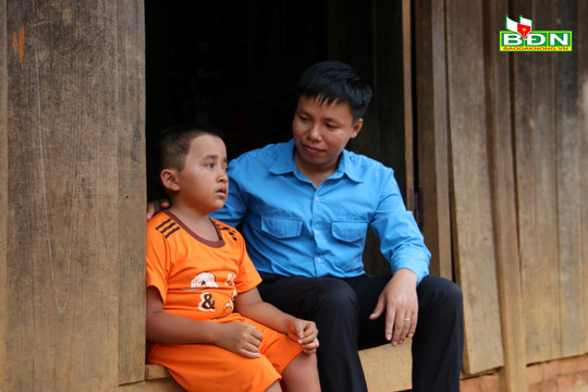 Phan Văn Dương - một công chức giàu lòng thiện nguyện