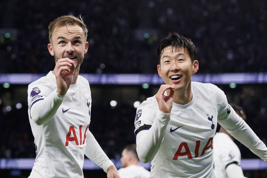 Tin thể thao thế giới hôm nay (24/10): Tottenham trở lại ngôi đầu, Novak Djokovic giữ vị trí số 1 thế giới tuần thứ 396