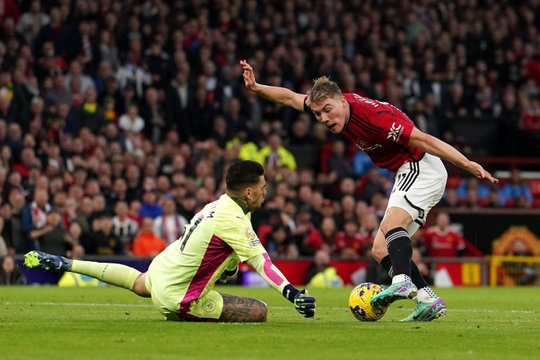 Nhận định bóng đá Man Utd vs Newcastle: Quỷ đỏ thành cựu vương?
