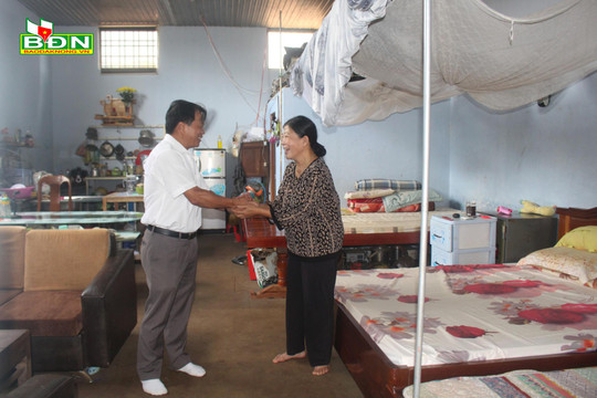 Đoàn kết tạo sức mạnh không thể chia rẽ