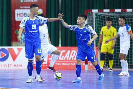 Trực tiếp Futsal HDBank Cúp Quốc gia 2023: Sahako vs Thái Sơn Bắc