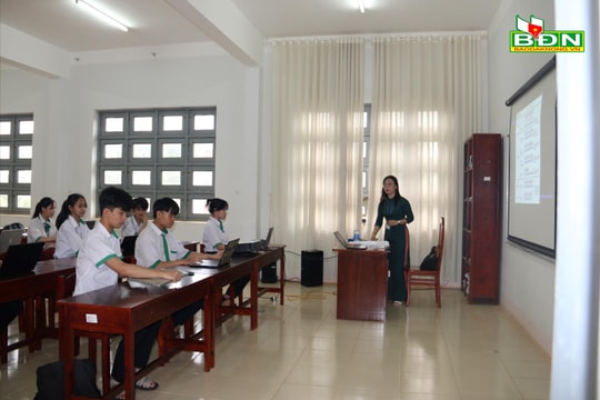 Trường THPT Chuyên Nguyễn Chí Thanh - “Trường học hạnh phúc”