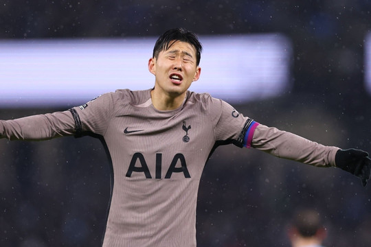 Son Heung-min ghi bàn rồi phản lưới, Man City hòa Tottenham