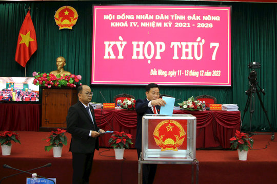 Đồng chí Lưu Văn Trung có số phiếu tín nhiệm cao nhất Khối HĐND tỉnh Đắk Nông