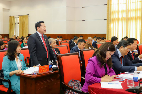 Kỳ họp thứ 7, HĐND tỉnh Đắk Nông có 20 lượt phát biểu trong phiên thảo luận