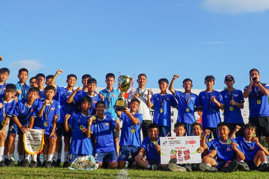 PVF vô địch giải bóng đá thiếu niên Quốc tế U13 Việt Nam-Nhật Bản 2023