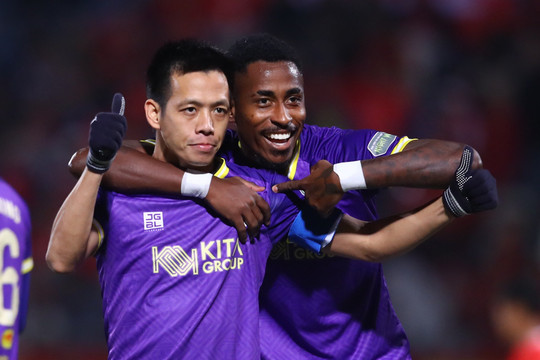 Vòng 6 V.League: Tiến Linh ấn tượng, Văn Quyết làm lu mờ 2 ứng viên QBV Việt Nam