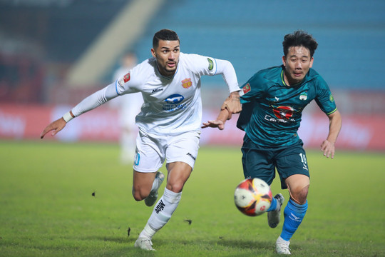 Kết quả V.League: Thua đậm Nam Định, HAGL chôn chân cuối bảng