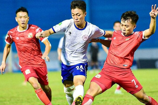 Cầu thủ Phú Thọ, Đồng Nai đánh nhau ở giải Hạng Nhất