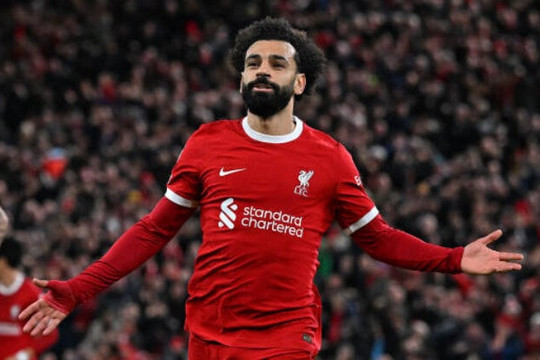 Liverpool chia điểm kịch tính với Arsenal