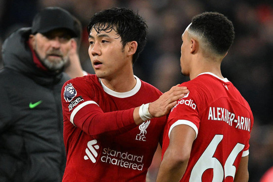 Sao Nhật Bản có phong độ cực cao ở Liverpool sắp so tài Tuấn Anh, Quang Hải