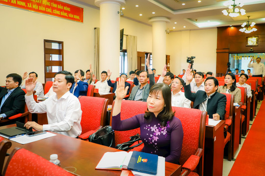 Đắk Nông phấn đấu năm 2024 giảm tỷ lệ hộ nghèo chung từ 2% trở lên