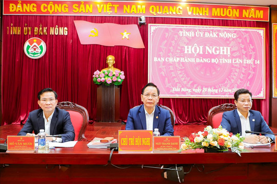 Hình ảnh khai mạc Hội nghị Ban Chấp hành Đảng bộ tỉnh Đắk Nông lần thứ 14