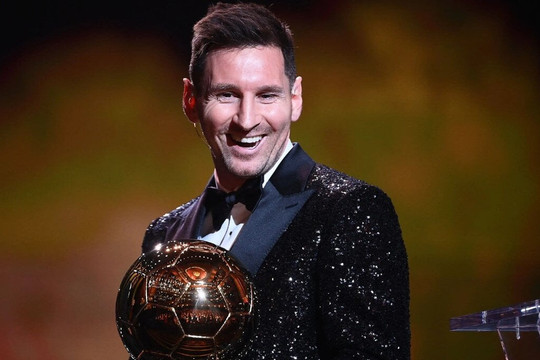 Messi sắp giành giải thưởng kỳ lạ nhờ mắng người khác