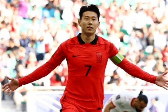 Son Heung Min động viên đội tuyển Việt Nam