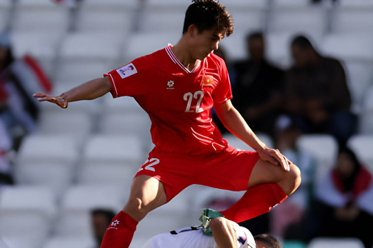 Cầu thủ mắc sai lầm ở Asian Cup, VFF nhờ ban trọng tài giúp tuyển Việt Nam