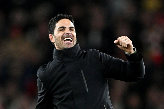 Rio Ferdinand: Nhìn Arteta ăn mừng, tưởng Arsenal vô địch Premier League
