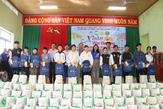 Chương trình “Xuân yêu thương” tại xã Đắk Búk So