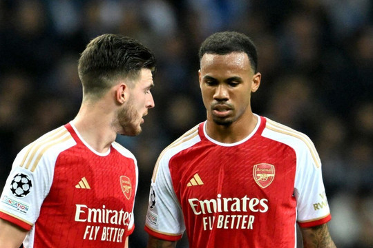 Kết quả Cúp C1: Siêu phẩm phút cuối khiến Arsenal thua Porto