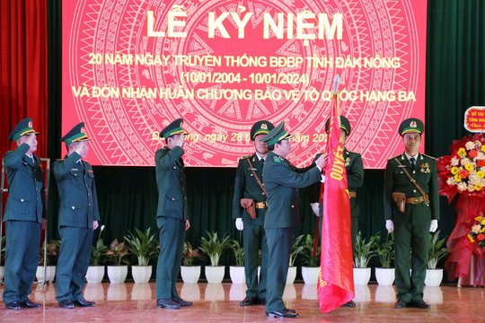 Bộ đội Biên phòng Đắk Nông đón nhận Huân chương Bảo vệ Tổ quốc hạng Ba