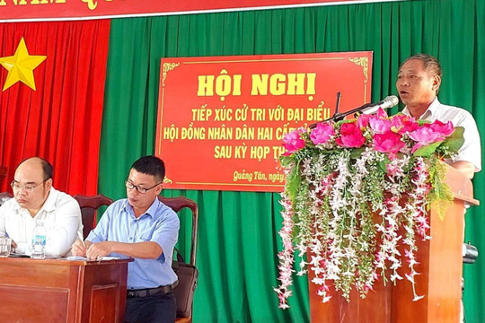 HĐND 2 cấp tiếp xúc cử tri tại xã Quảng Tân