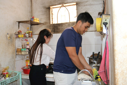 Đồng hành, sẻ chia để nhân đôi hạnh phúc