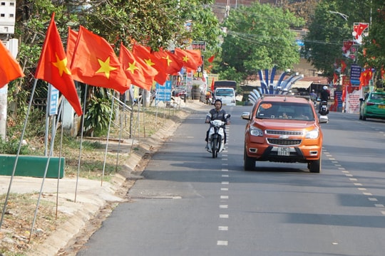 Không khí nô nức trước Lễ Kỷ niệm 20 năm Ngày tái lập tỉnh Đắk Nông