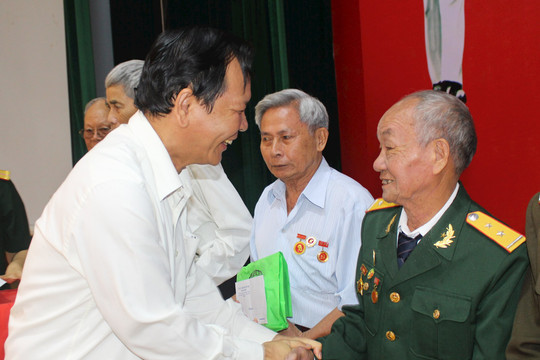 Đắk Nông tôn vinh, tri ân các chiến sĩ Điện Biên