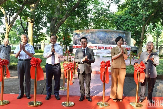 Triển lãm tương tác tranh panorama kỷ niệm 70 năm Chiến thắng Điện Biên Phủ