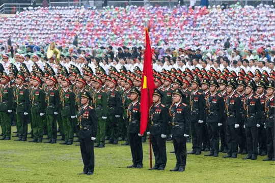 Diễu binh, diễu hành kỷ niệm trọng thể 70 năm Chiến thắng Điện Biên Phủ