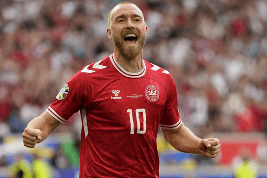 Đan Mạch rơi chiến thắng dù Eriksen ghi bàn
