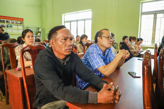 Đắk Nông cầm tay chỉ... luật cho đồng bào dân tộc thiểu số