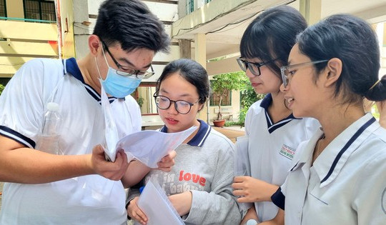 Gợi ý giải đề thi môn Ngữ văn Kỳ thi tốt nghiệp THPT năm 2024