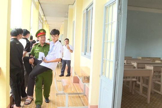 Đắk Nông hỗ trợ 4 thí sinh đặc biệt đi thi tốt nghiệp THPT năm 2024