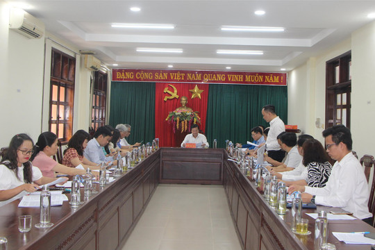 Đề xuất không cắt giảm biên chế huyện Đắk Glong và Tuy Đức